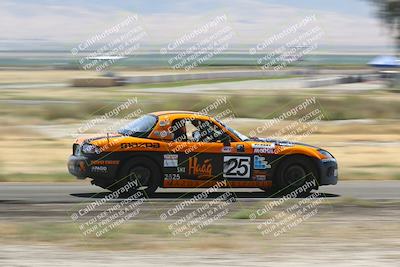 media/Jun-01-2024-CalClub SCCA (Sat) [[0aa0dc4a91]]/Group 3/Race/